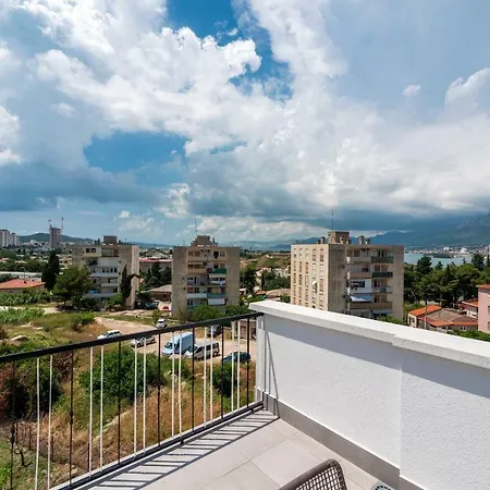 Eva Sunset View Teracce Апартаменты Сплит